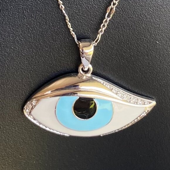 Fifth Avenue Evil Eye Swarovski Crystal Necklace New - Picture 1 of 6